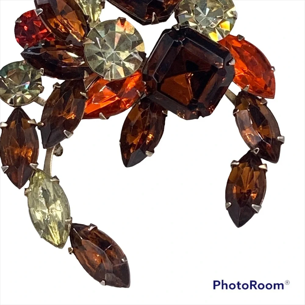 Stunning Vintage Topaz Rhinestone Swag Brooch